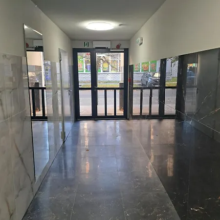 303 * Świnoujście